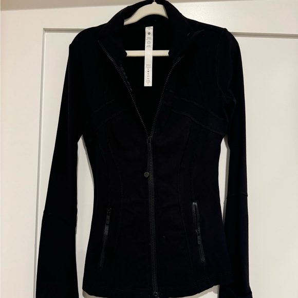 lululemon athletica Women’s Align Jacket in Black - Picture 1 of 2